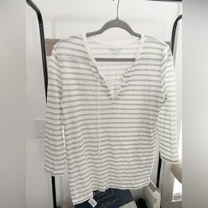 Majestic Filatures Linen Blend Deluxe Teeshirt Size M